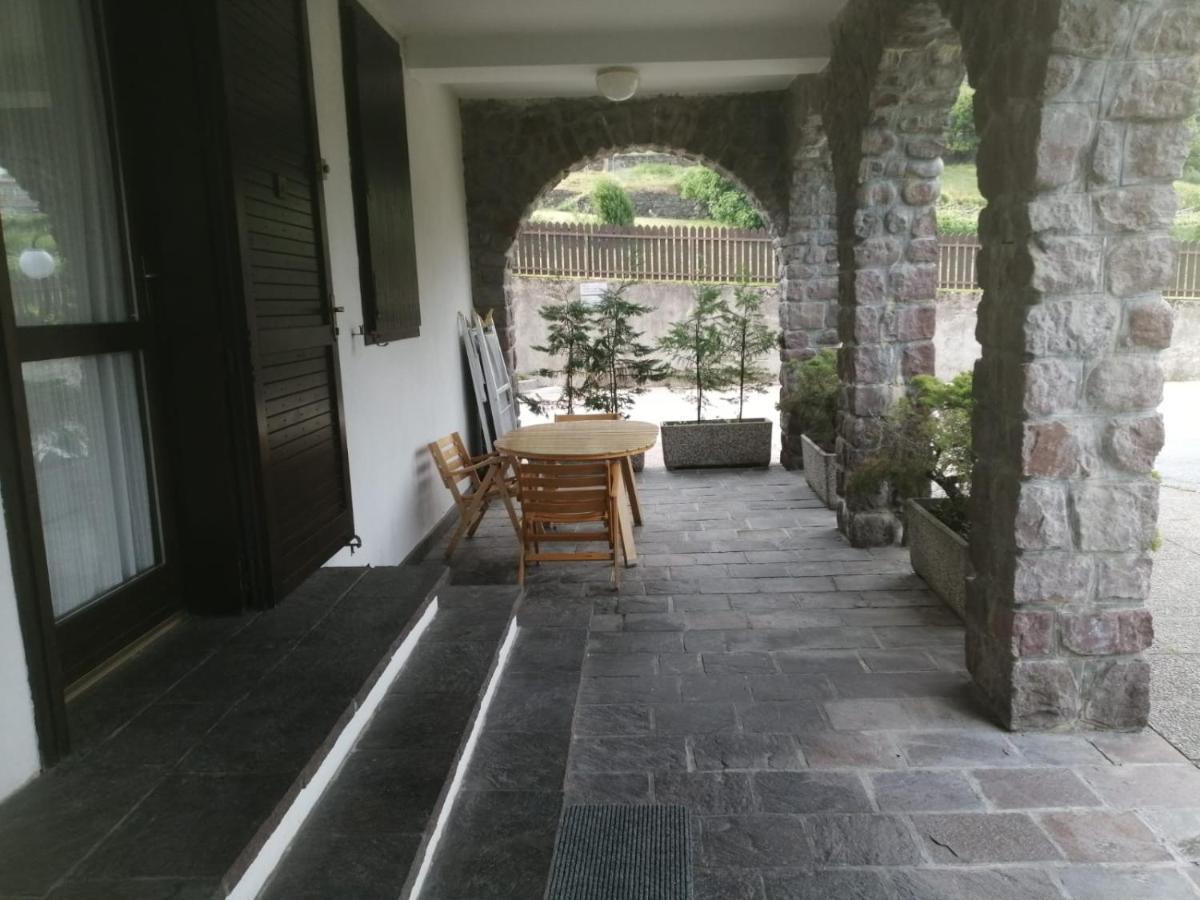 Appartamento Residence Castel Carlotta Levico Terme Bagian luar foto